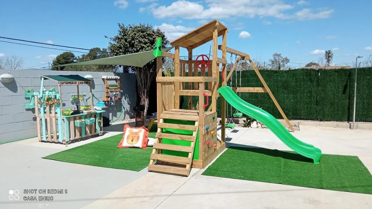 Casa Enric , Con Zona Infantil, Piscina Y Parking Privado Guest House Deltebre 0*,