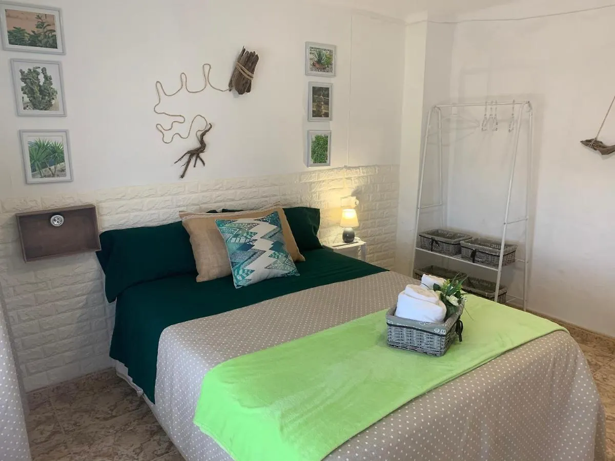 Casa Enric , Con Zona Infantil, Piscina Y Parking Privado Guest House Deltebre Country house