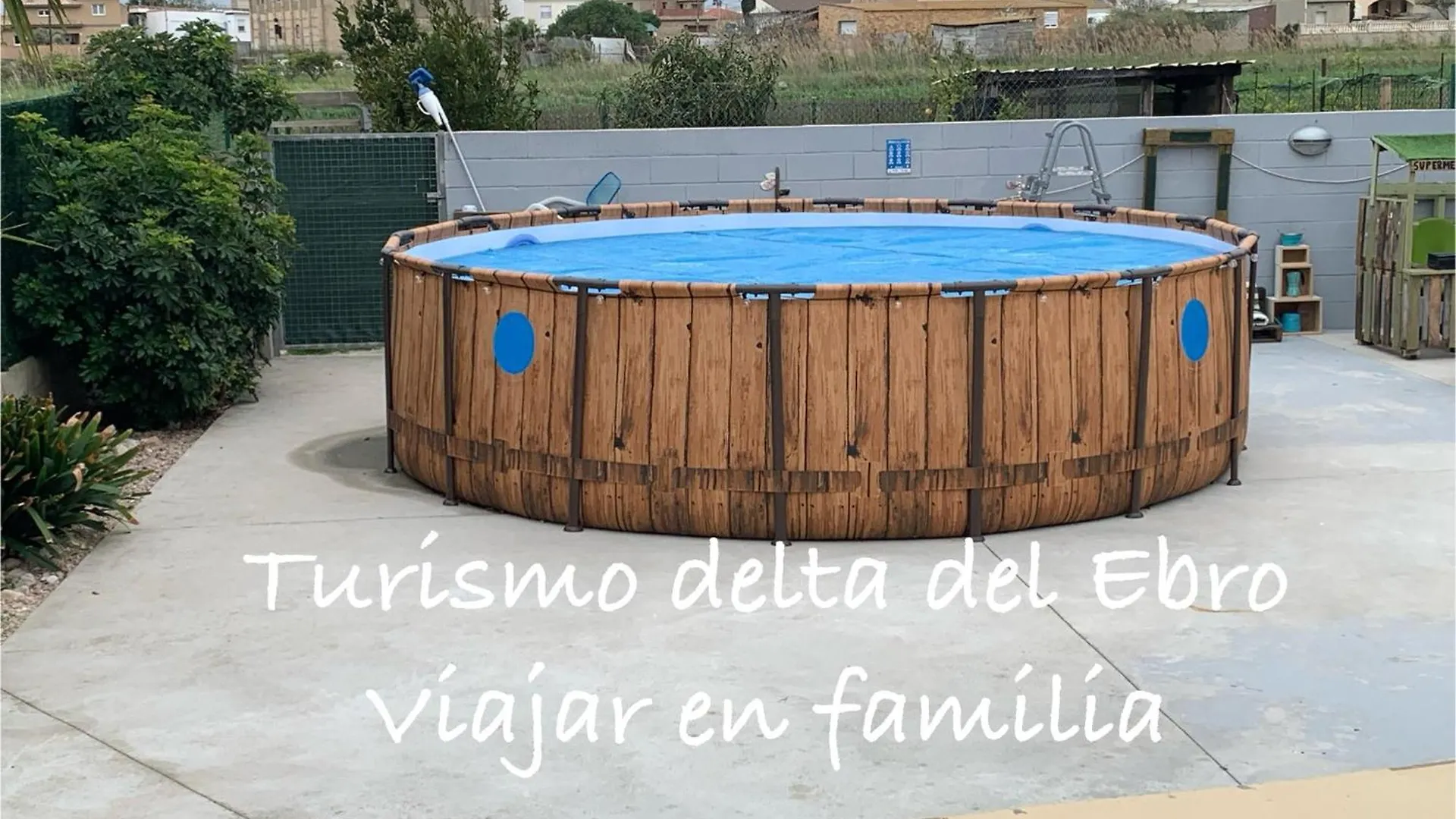 Casa Enric , Con Zona Infantil, Piscina Y Parking Privado Guest House Deltebre