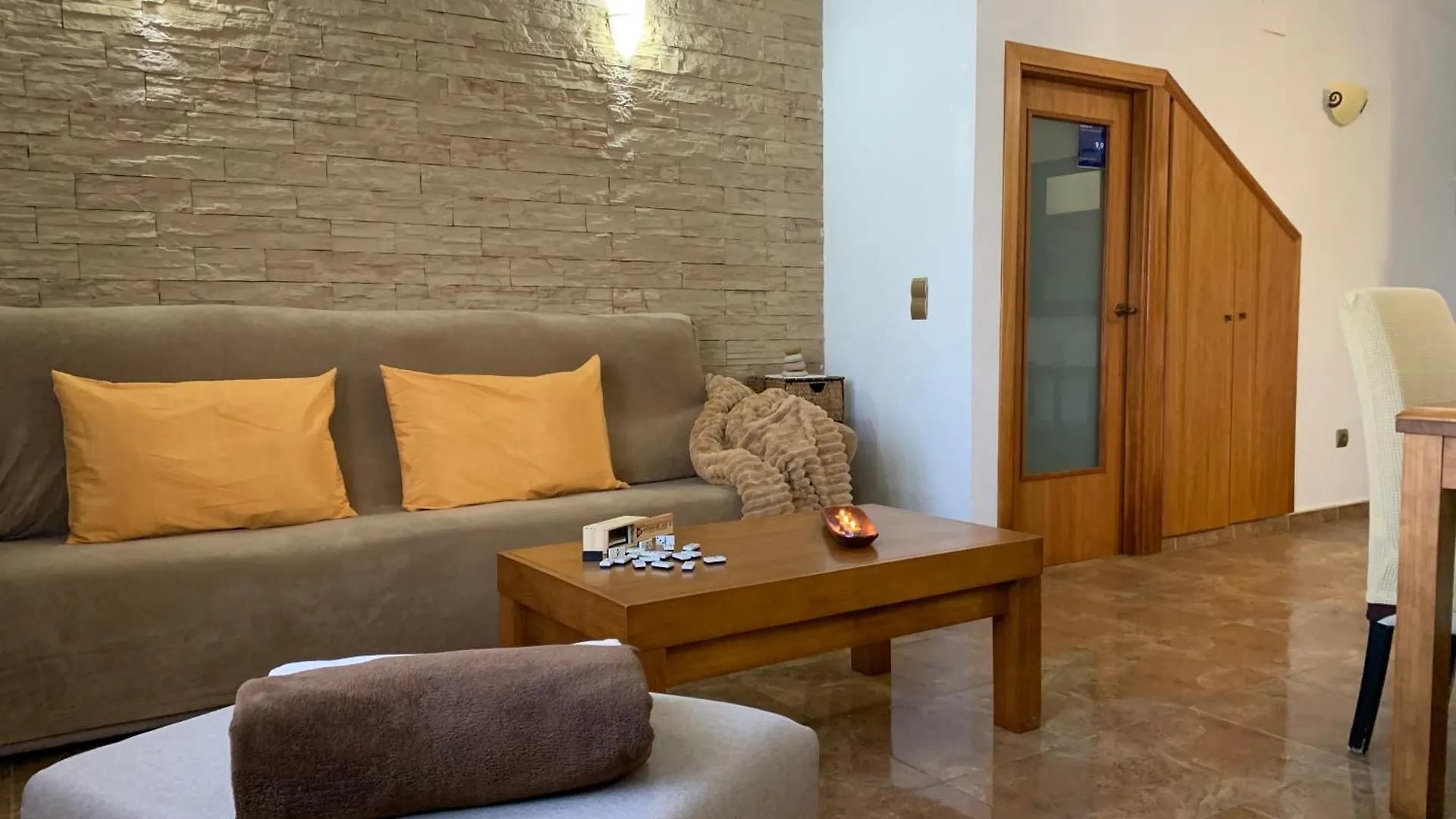 Penzion Casa Enric , Con Zona Infantil, Piscina Y Parking Privado Deltebre 0*,